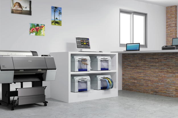 Dale un impulso a tu negocio con la nueva impresora de produccin fotogrfica SureLab D700