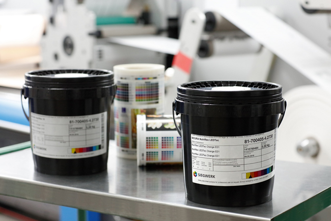 Siegwerk ofrece las primeras tintas flexogrficas UV LED para envasado de alimentos y productos farmacuticos