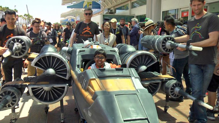 Massivit 3D utiliza la fuerza de la impresin 3D para hacer realidad el sueo de un adolescente con la creacin de una nave Ala-X de Star Wars montada en una silla de ruedas