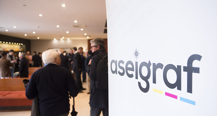 ASEIGRAF organiza un debate sobre la situacin de la industria grfica andaluza en la celebracin de su asamblea