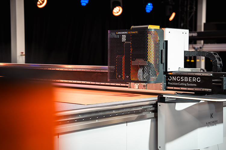 Kongsberg Precision Cutting Systems marca un nuevo hito en la produccin de material ondulado con el lanzamiento de la nueva Kongsberg Ultimate