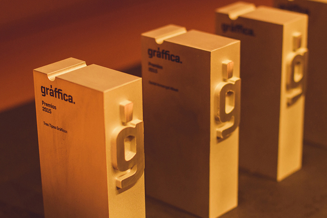 Mariscal y Joan Fontcuberta entre los premios Gràffica 2016
