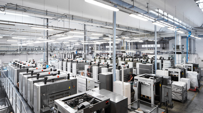 Pixartprinting posee la mayor instalación europea de sistemas Komori H-UV/LED H-UV