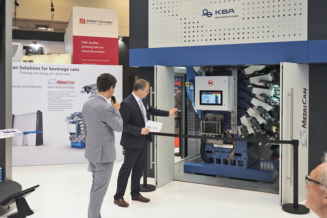 KBA crece en los mercados de servicios, así como de impresión digital y envases