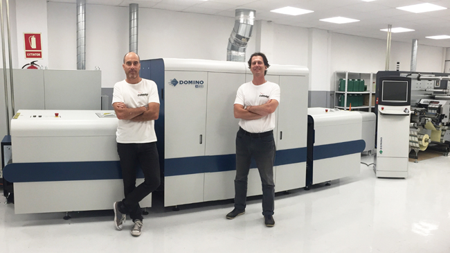 Se instala otra impresora de etiquetas inkjet N610i de Domino en España