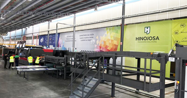 Hinojosa impulsa la producción digital de envases con la calidad, capacidad de producción y productividad de la impresora inkjet EFI Nozomi C18000 LED