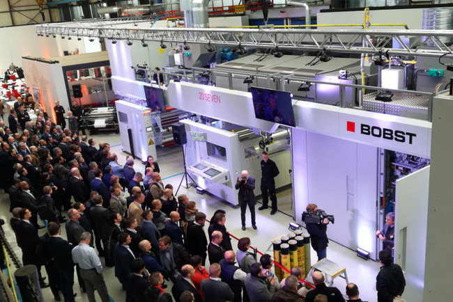 La nueva impresora flexográfica 20SEVEN de BOBST pretende liderar la revolución de la impresión ECG