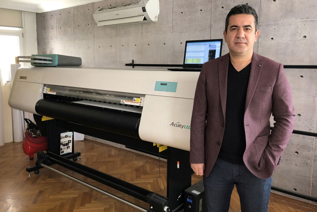 Una empresa especializada en diseño e impresión de papel pintado actualiza sus operaciones con la compra de la Acuity LED 1600 II de Fujifilm