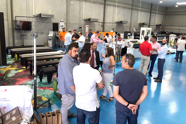 Las Jornadas de Puertas Abiertas de Sinergia Visual: Todo un referente ya en el sector gráfico, decorativo, textil, de embalaje y packaging