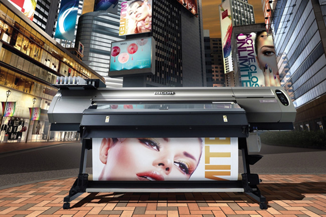 RICOH lanza la nueva gama de impresoras de gran formato RICOH Pro L4100