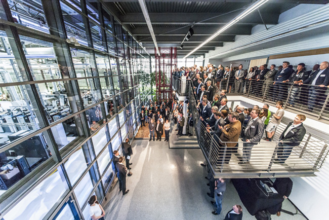 El nuevo Print Media Commercial Center de Heidelberg refleja su reorientacin en generar beneficios al cliente