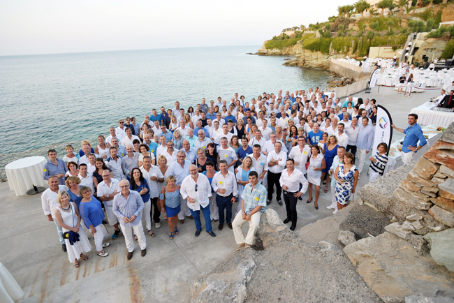 Exitosa convención de ImpriClub bajo el sol de Creta