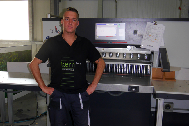 La compaa Kern GmbH est muy satisfecha con la guillotina POLAR D 115 PLUS