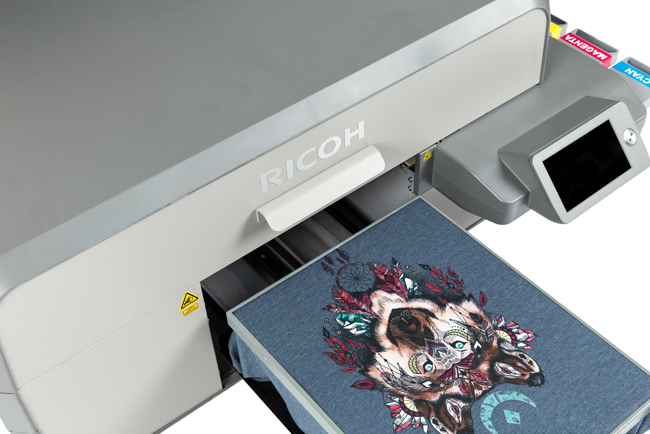 Ricoh presenta dos nuevas impresoras directo a prenda