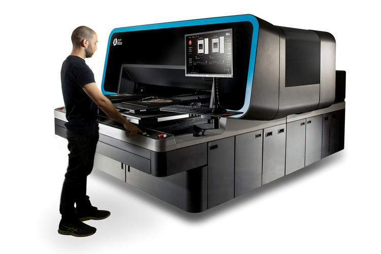 Kornit Digital lanza Atlas, la plataforma superindustrial de última generación para la impresión directo a prenda