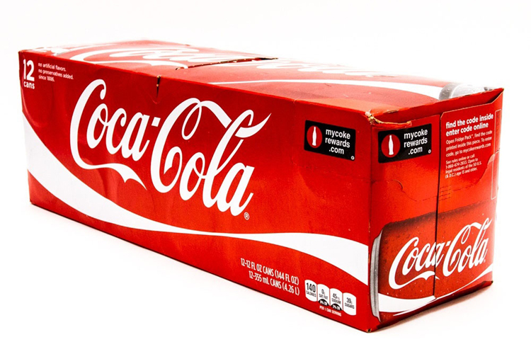Coca Cola apuesta por el envase de cartn y eliminar las anillas de plstico a partir de 2020