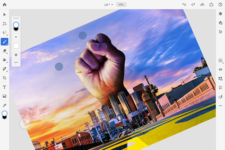 Photoshop incorpora Rotar Lienzo y Perfeccionar Borde en la versión del iPad