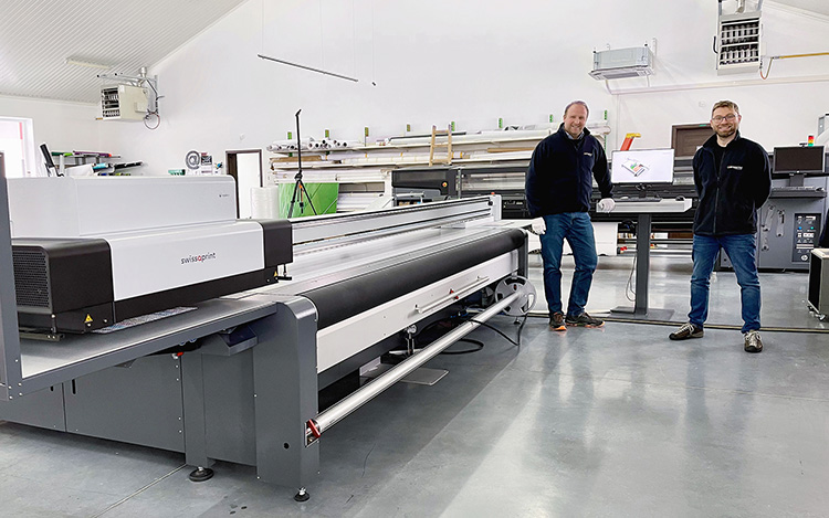 Con swissQprint, STO Print Production creen en el crecimiento 