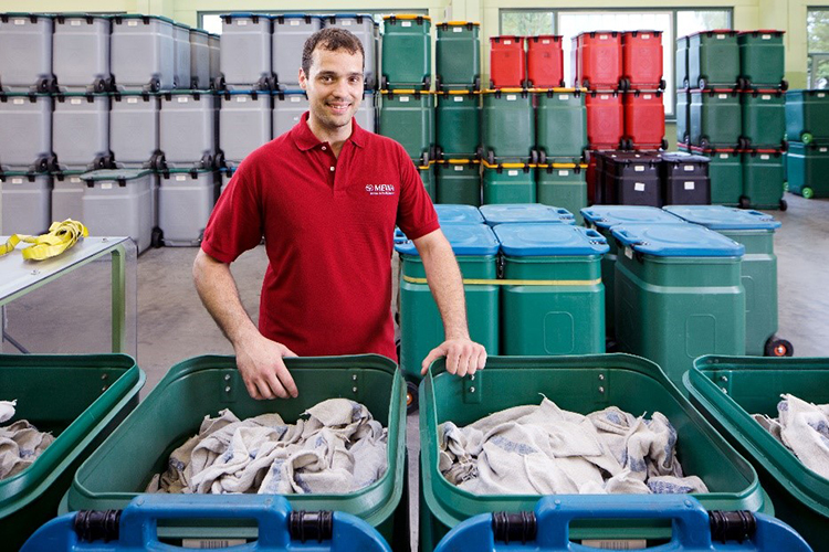 Los paos de limpieza reutilizables optimizan la limpieza en industrias y talleres