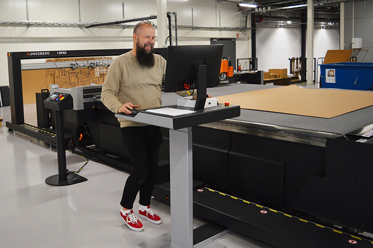 La empresa sueca especialista en packaging aPak aumenta su productividad con la solución automatizada de Kongsberg