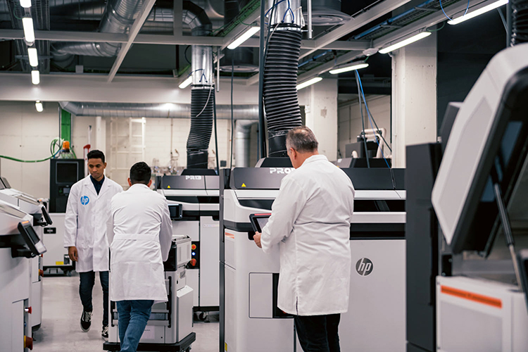 HP ofrece capacidades de plataforma mejoradas para acelerar aún más la producción de fabricación aditiva a escala