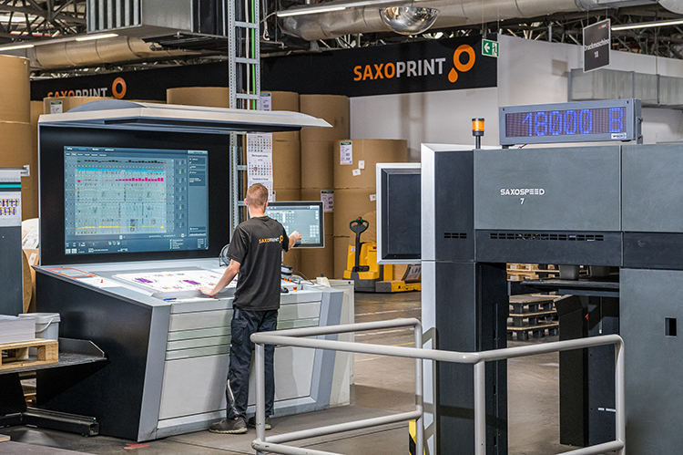 El gigante de la impresión online SAXOPRINT ya produce de forma autónoma casi el 100% de sus pedidos gracias a las soluciones de HEIDELBERG