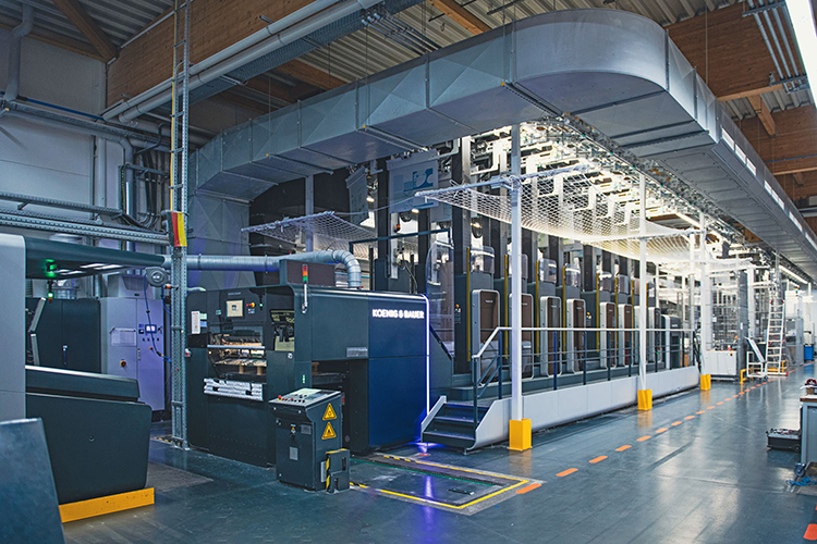 Koenig & Bauer equipa las máquinas offset de pliegos Rapida con una logística de planchas totalmente automática