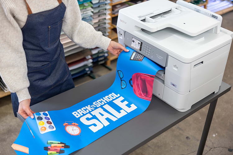 Brother presenta la solución de impresión definitiva para gran formato: imprime con un único dispositivo desde documentos hasta carteles