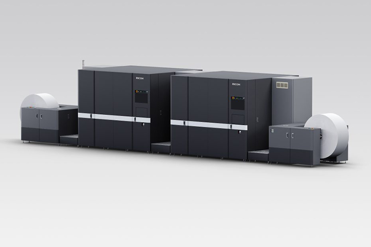 La RICOH Pro™ VC80000 centrada en la automatización reescribe la economía de la inyección de tinta