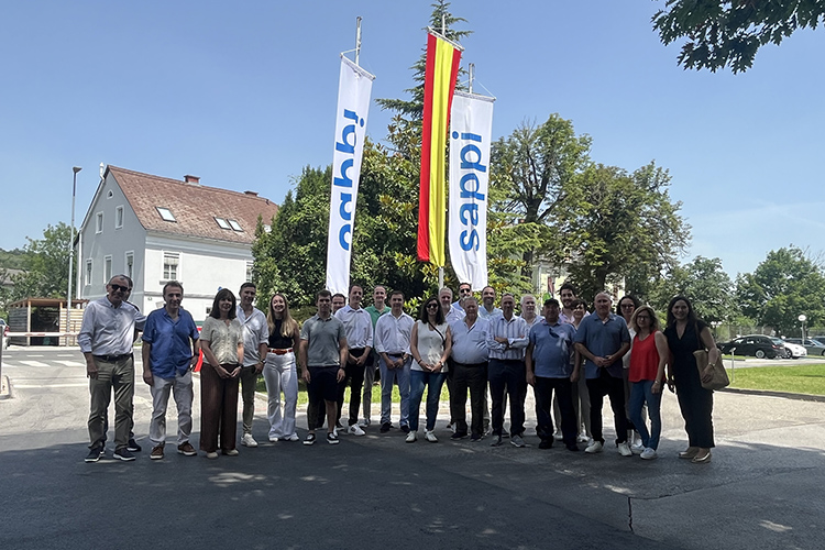 Sappi organiza un viaje con clientes a su fbrica de Gratkorn (Graz, Austria) con la colaboracin de su distribuidor Unin Papelera