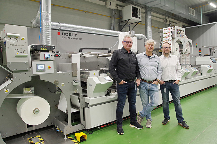 TOMEX instala la prensa de etiquetas Todo-en-Uno BOBST DIGITAL MASTER 340
