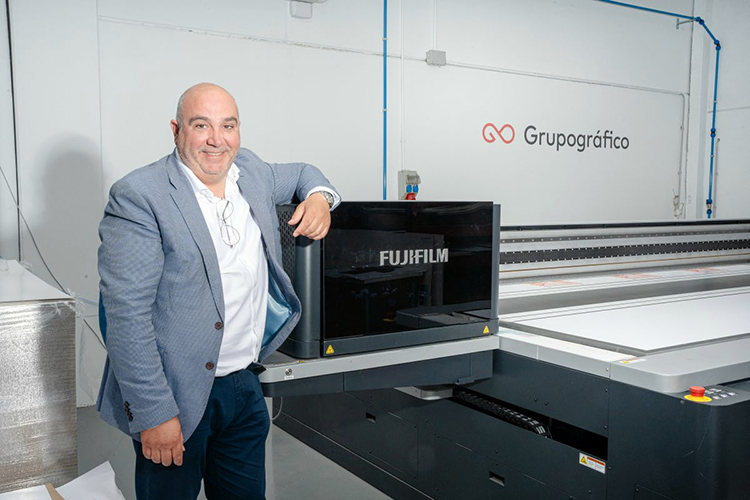 Grupo Grfico incrementa sus capacidades de produccin con la Acuity Prime L de Fujifilm para satisfacer las crecientes demandas del mercado