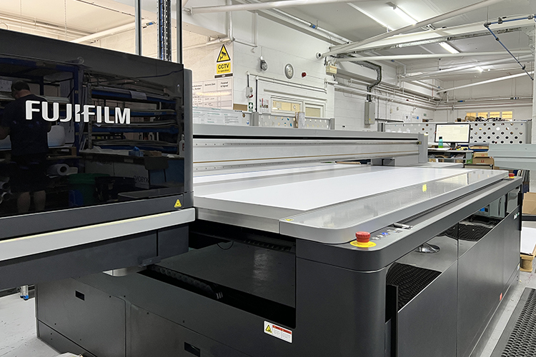 QPS Print invierte en una Acuity Prime de Fujifilm para aumentar la velocidad de produccin y abrir nuevas oportunidades de crecimiento