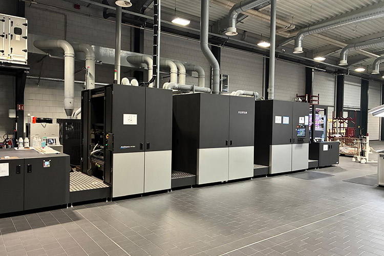 Delo se convierte en otro usuario de la Jet Press FP790 de Fujifilm