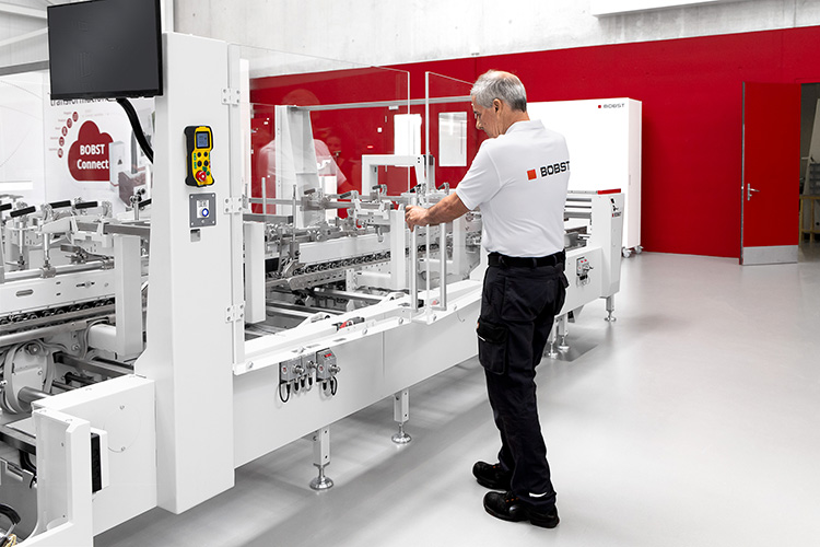 BOBST NOVAFOLD evoluciona con nuevas y potentes mejoras para impulsar la eficacia y la precisin