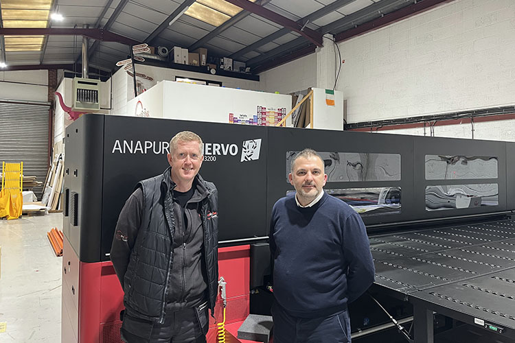 Big Ink Tank aumenta la capacidad y la confianza con Anapurna Ciervo H3200 de Agfa