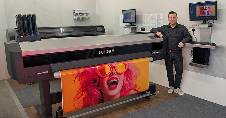 El primer sitio beta que utiliza la tecnología de tinta AQUAFUZE de Fujifilm Acuity Triton informa de una amplia gama de beneficios inmediatos