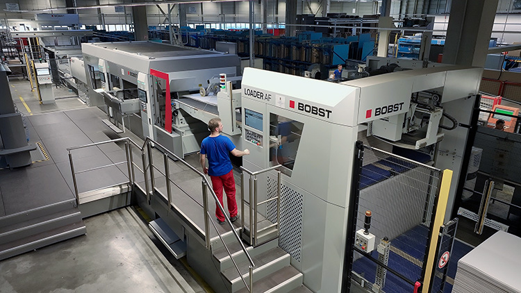 THIMM logra un importante aumento de la productividad gracias a las inversiones de BOBST