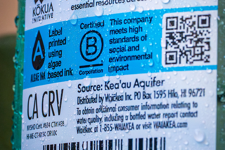 ACTEGA y Living Ink Technologies, en colaboraci�n con Wai kea Hawaiian Volcanic Beverages, desarrollan la primera tinta flexogr�fica UV para etiquetas de productos de consumo envasados, elaborada con pigmentos a base de algas con huella de carbono negativ