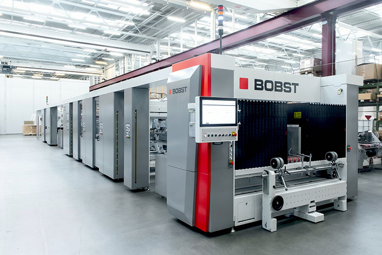BOBST lanza la nueva l�nea MASTERFOLD construida sobre una plataforma totalmente redise�ada
