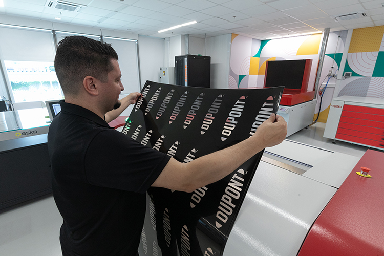DuPont� Cyrel� obtiene la triple certificaci�n Esko Quartz, ampliando las opciones de flujo de trabajo para la producci�n de planchas flexogr�ficas