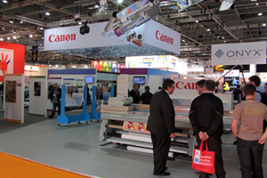 Canon impulsa a los negocios de gran formato en FESPA 2013