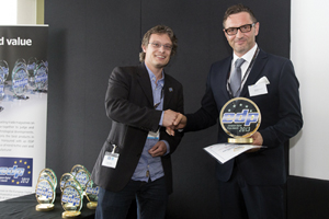 La Durst Rho P10 250 gana el premio EDP en FESPA 2013
