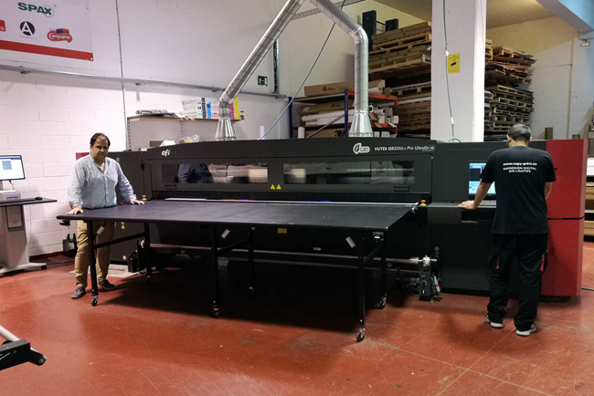 Copyprint llega a nuevos mercados con la adquisición de una EFI Vutek GS3250LX Pro con Ultra Drop