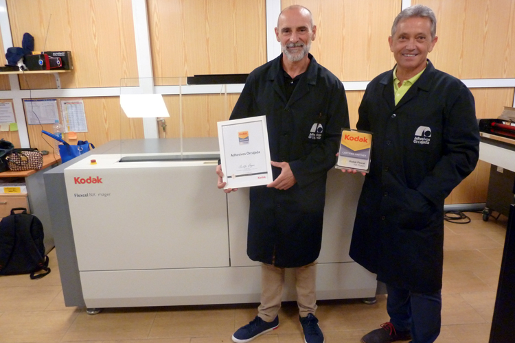 Adhesivos Orcajada obtiene la Certificación de Calidad otorgada por Kodak