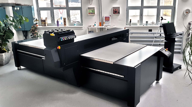 Azon Matrix R industrial platform now with Ricoh Gen5 print heads for more productivity