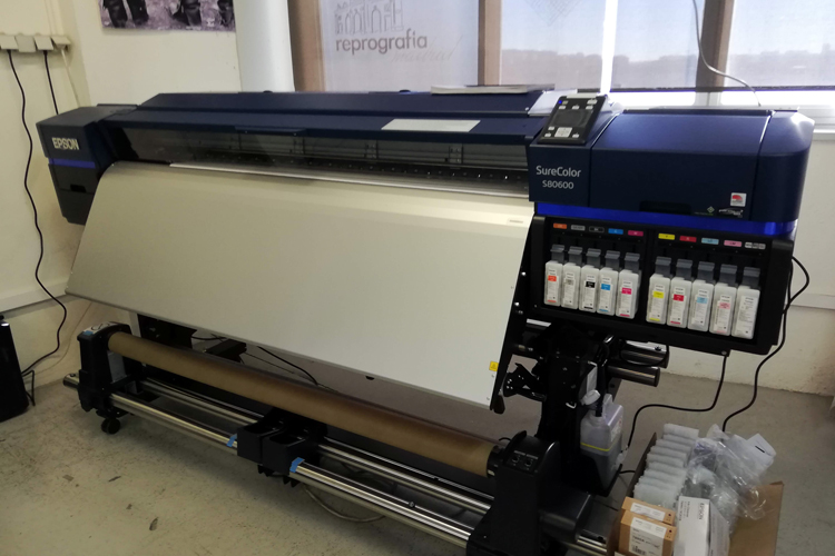 Reprografía Madrid apuesta por la precisión e incorpora la SureColor 80600