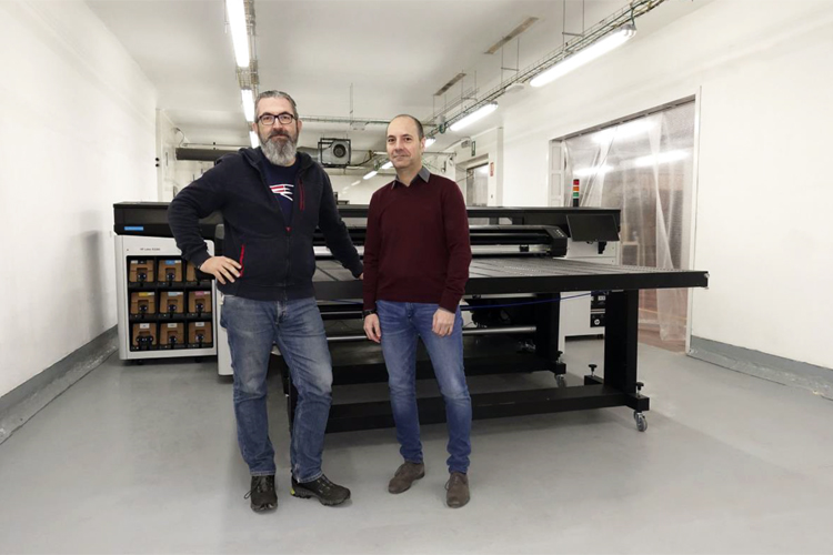 Truyol Digital adquiere una HP Latex R2000 a través de Spandex