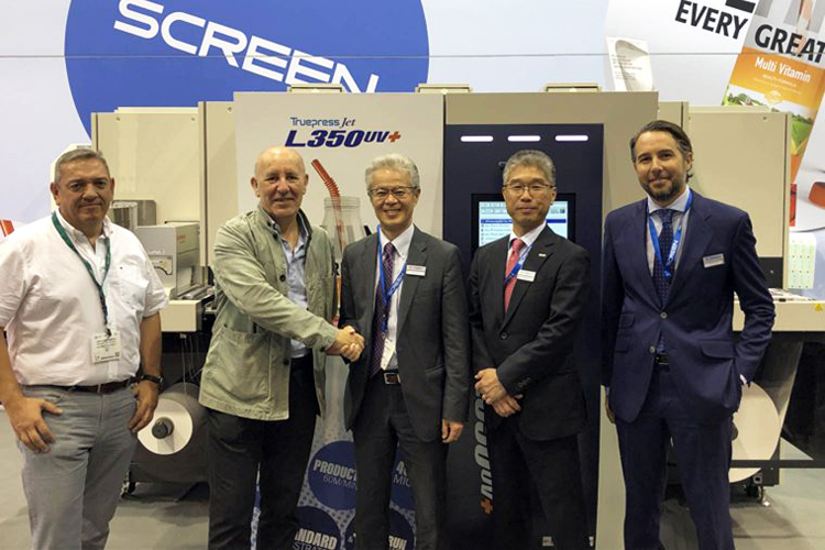 Etiquetas Adhesivas Rever añade la SCREEN Truepress JET L350+ con tintas azules para ampliar su cartera
